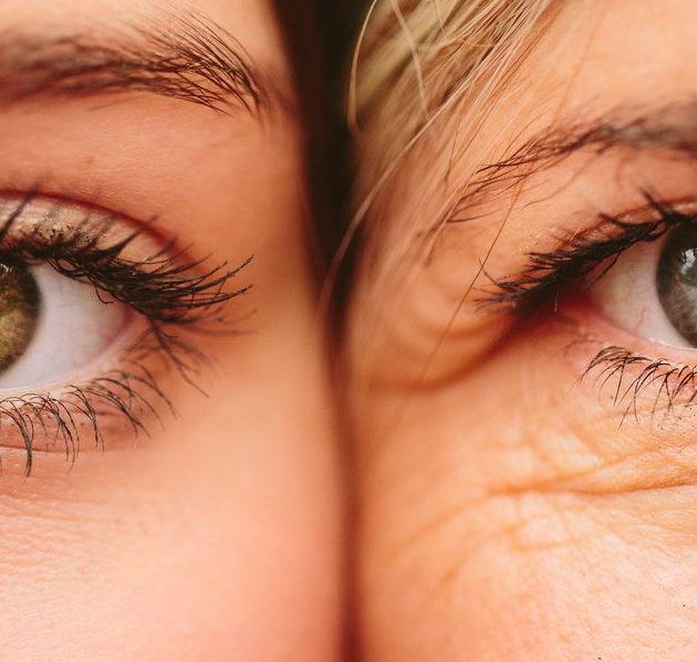 Best Foods for Reducing Under-Eye Wrinkles in 2025